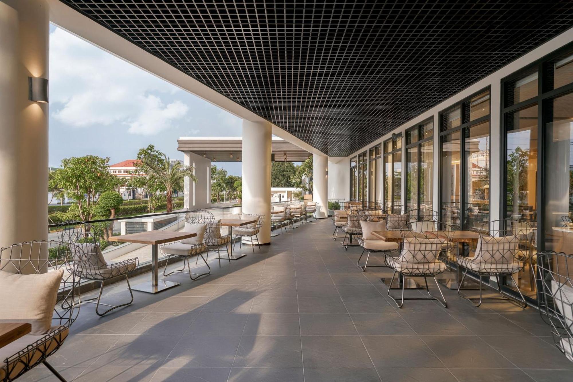 ホテル Fairfield By Marriott South Binh Duong トゥアン・アン エクステリア 写真